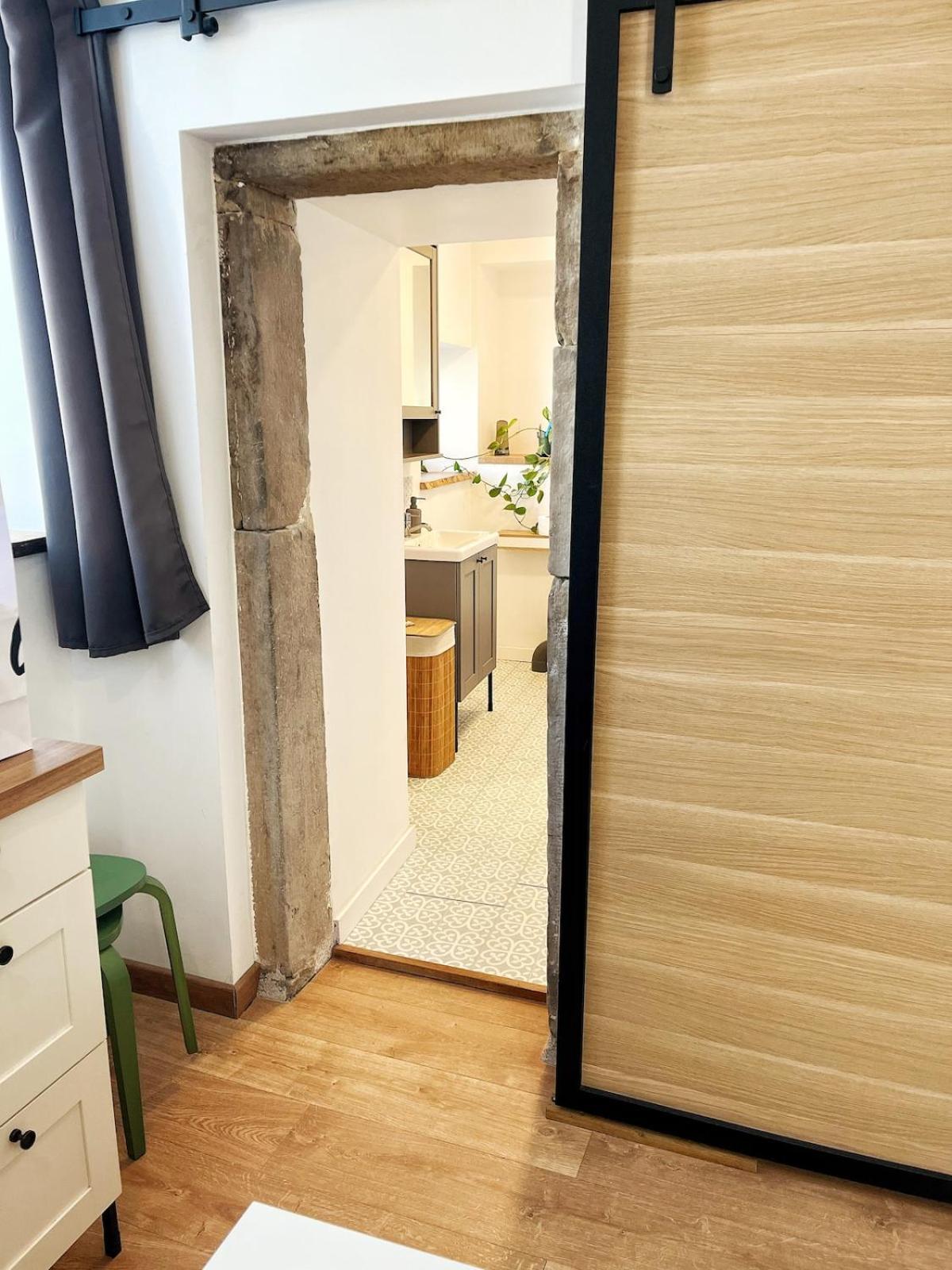 Studio Chic Au Style Retro Moderne Saint-Genix-sur-Guiers Bagian luar foto