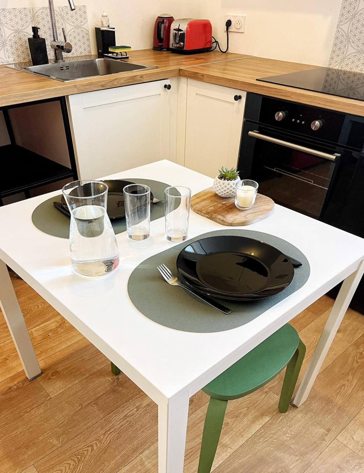 Studio Chic Au Style Retro Moderne Saint-Genix-sur-Guiers Bagian luar foto